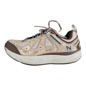 New balance 1645 women's beige walking shoe